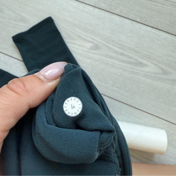 Lululemon 4 Reveal Crop Stripes 17" submarine teal green leggings active gym - Picture 5 of 7